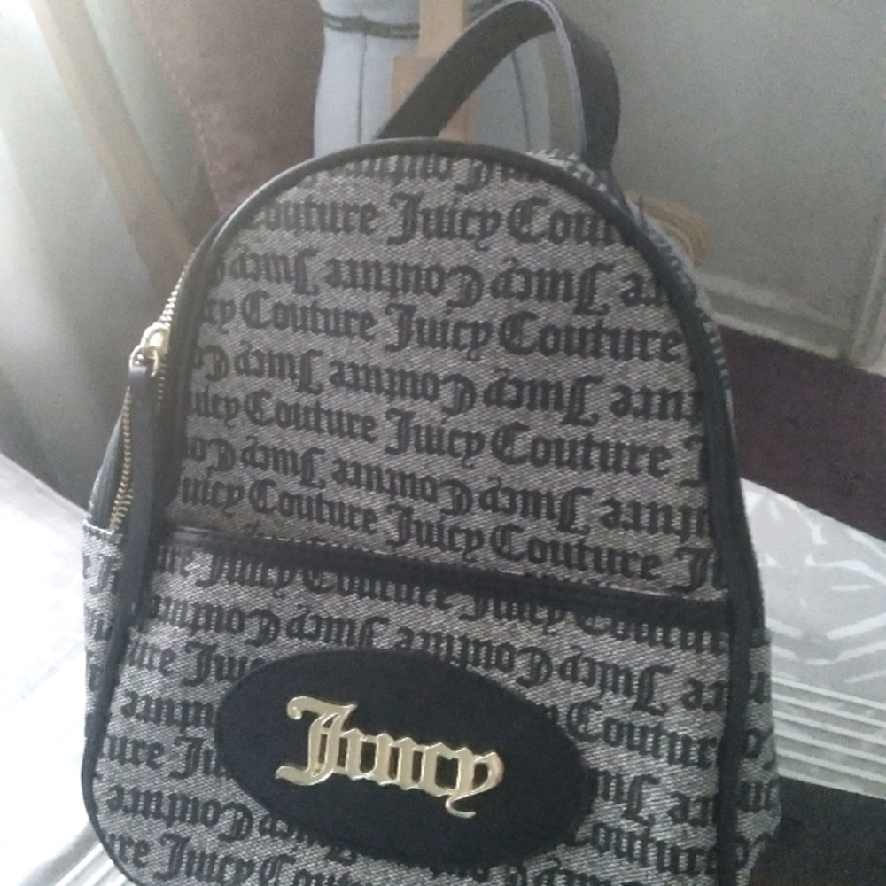 JUICY COUTURE BACKPACK